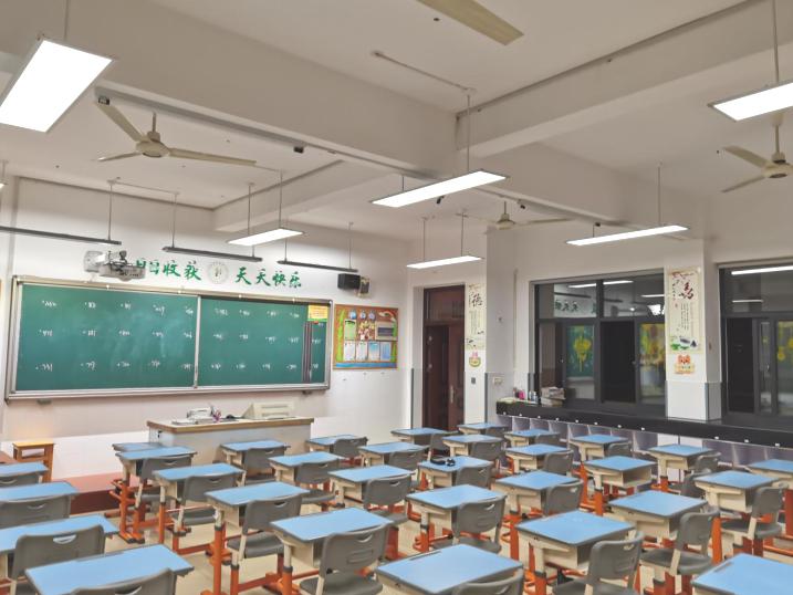 上海市教育照明项目.jpg 上海市教育照明项目.jpg